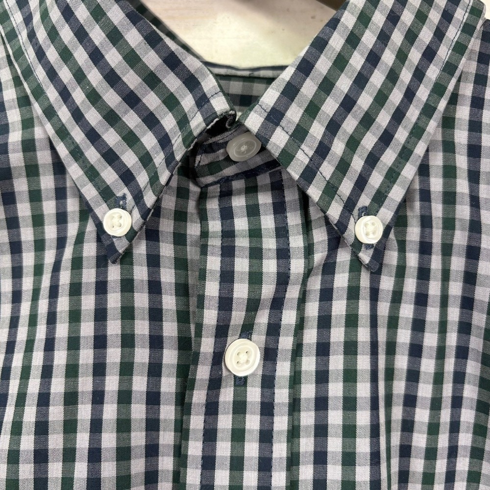 Croft & Barrow Easy Care Classic Fit Button Up 17 34/35 Gray Black Check Plaid